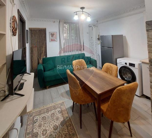 Apartament cu 3 camere de închiriat în zona Teiul Doamnei - 2