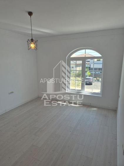 Duplex cu 4 camere , de inchiriat , Curte 300 mp , Mosnita Noua - 4