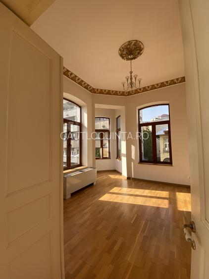 Vila interbelica Restaurata | Birouri | Universitate | Vanzare