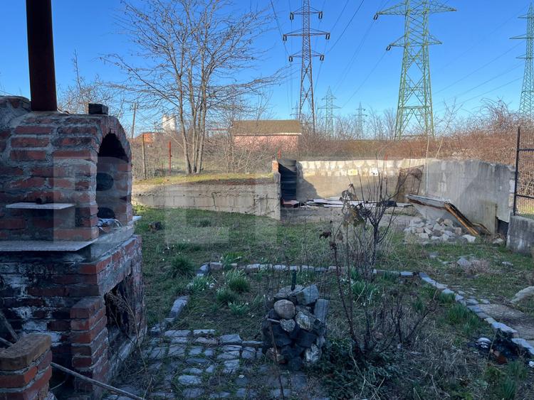 Casa P+M, 500 mp teren, deschidere bilaterala, Drumul Apelor, zona Lapus
