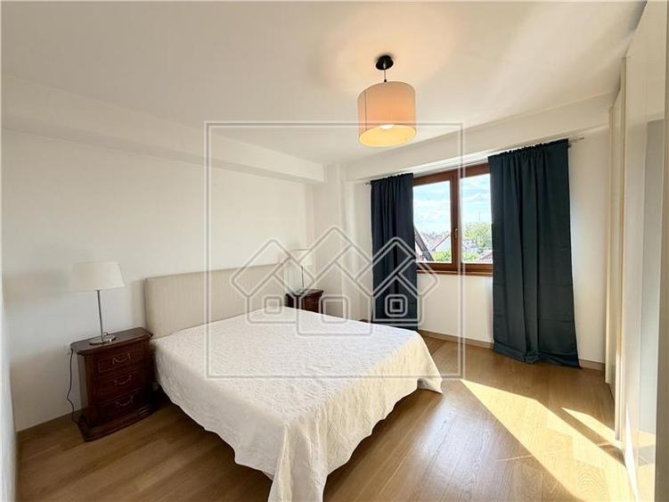 Apartament modern cu 3 camere, 2 bai, parcare subterana - C. Dumbravii