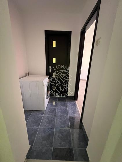 Apartament 3 camere 67 mp-balcon-etaj 3-Zona Andrei Muresanu