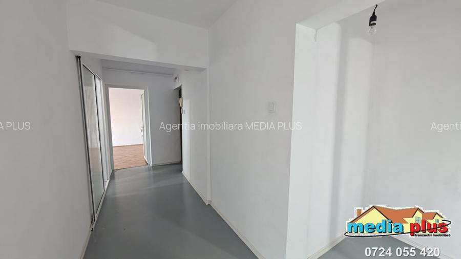 Închiriere apartament 3 camere – Țiglina I, vedere spre Strada Brăilei - 6