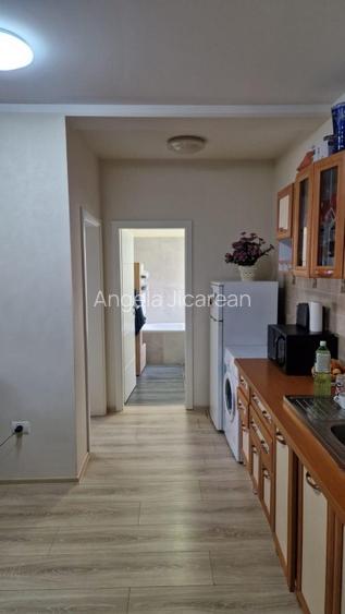 Apartament cu 2 camere de închiriat  - 5