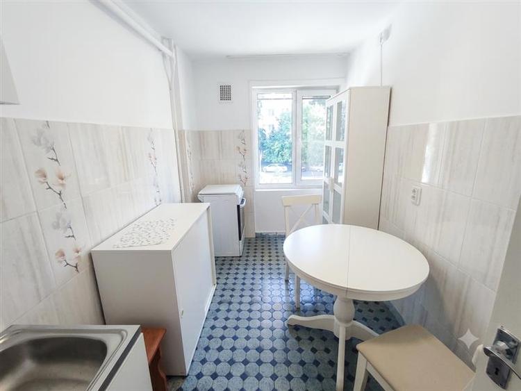 Inchiriere apartament 2 camere Stefan cel mare - circului