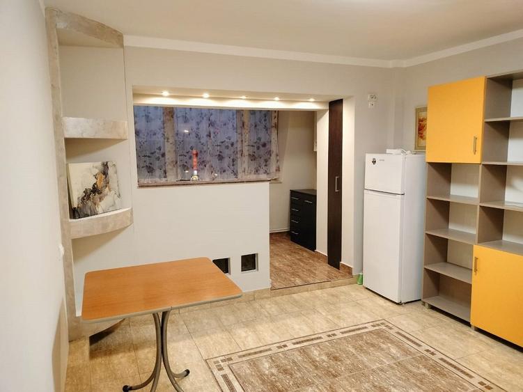 Apartament 2 camere decomandat, 50 mp utili, et.4, în Zorilor