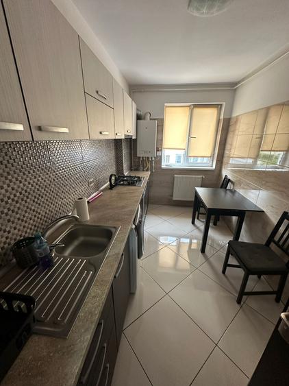 Apartament 2 camere + loc de parcare