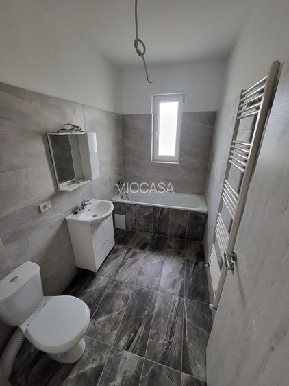 Bloc Nou. Etaj 2.Disponibil Imediat. Spatios. Finalizat. Zona asfaltata. - 9