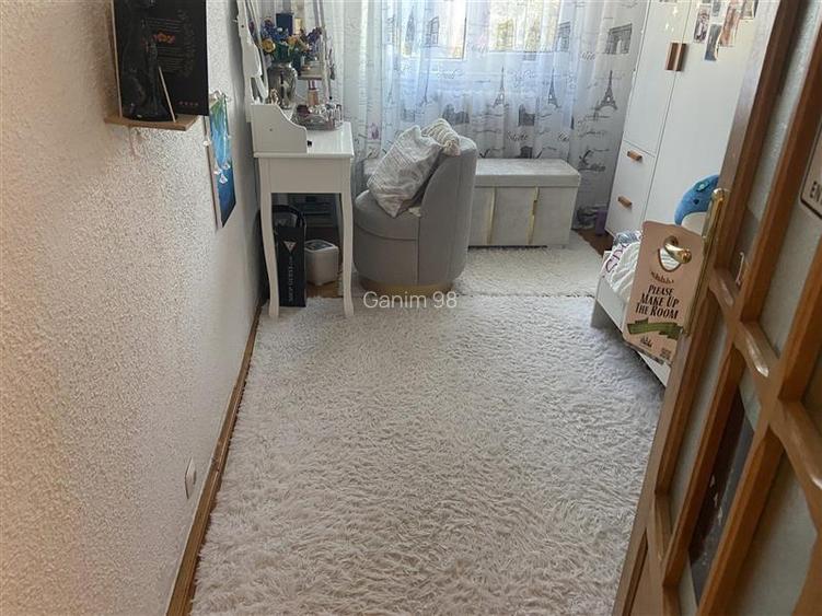 Apartament 3 camere , zona ultracentrala - Primaria Focsani , 83 mp , imbunatati - 10