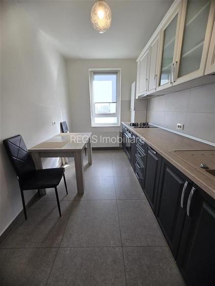 Apartament 2 camere | Pietonala Coresi + Parcare - 2