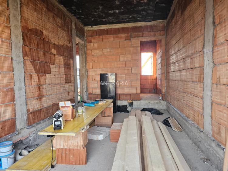 Duplex  P+E individualizat in Mosnita - 7