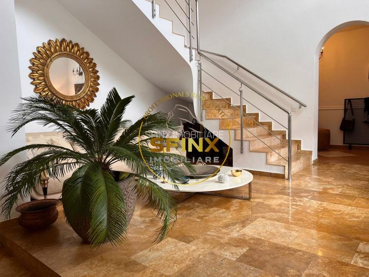 Vila eleganta, spatioasa, renovata, langa British School, garaj 3 locuri - 7