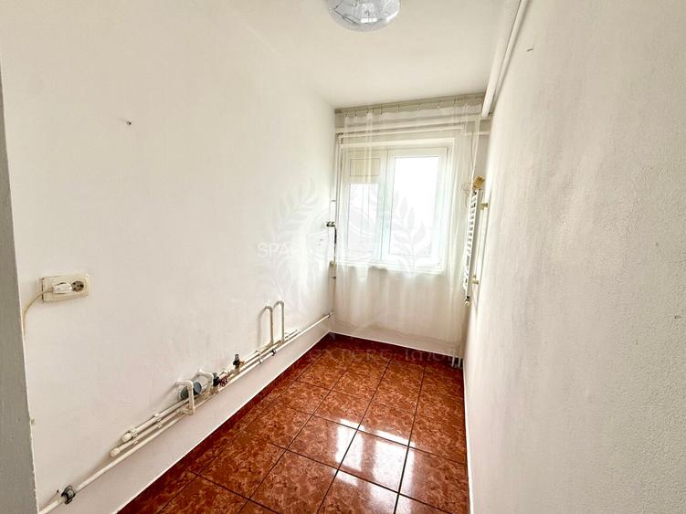 Apartament 2 camere, zona Vest Ploiești - 9