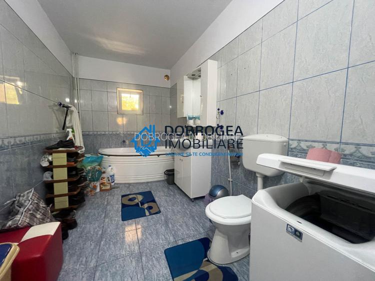 Vila in inima orasului, ideala pentru locuit sau birouri/ clinica - 6