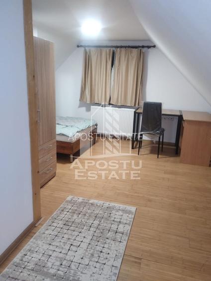 Casa individuala de inchiriat 4 camere, gradina proprie, Giarmata VII - 10