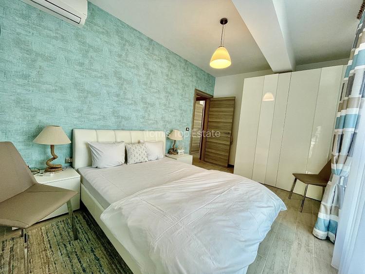 Apartament cu 3 camere  Alezzi Beach Resort, vedere frontal la mare - 10