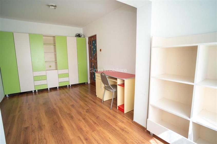 Apartament cu 3 camere, Nufarul - 4