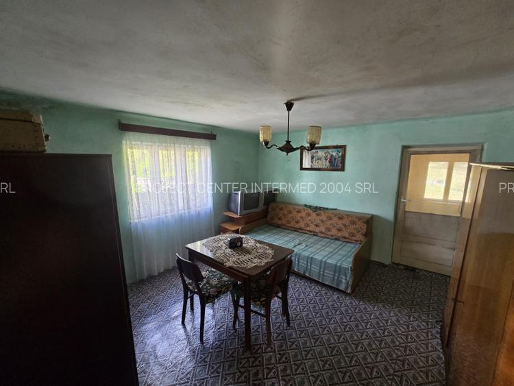 Casa + teren 309 mp, zona Primariei - Str. Otelesti - 2