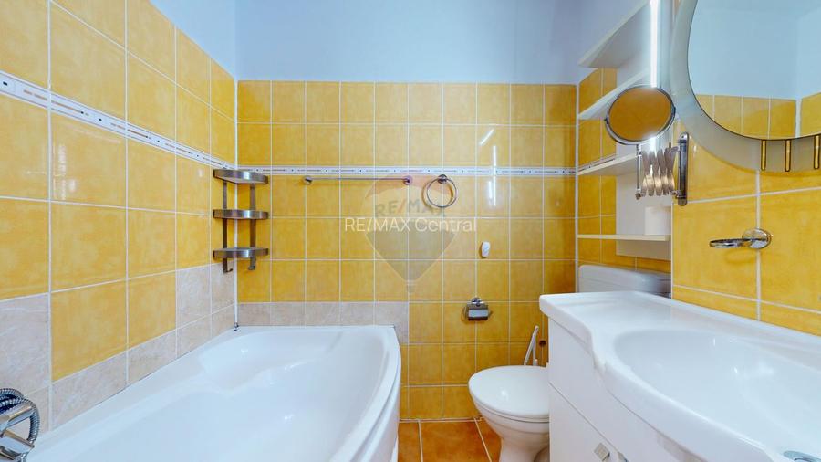 De închiriat: apartament 4 camere pe 2 nivele - 13