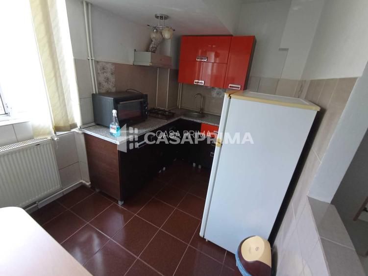 Inchiriere Garsoniera Gara Nicolina, etaj 2, MOBILATA si UTILATA complet !! - 11