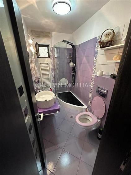 Vila MODERNA, P+1+M, constructie 2011, teren 1145 mp Cazasu - 35