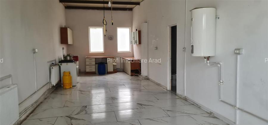 Cazare muncitori garsoniere/apartamente la curte in Vladimirescu - 4