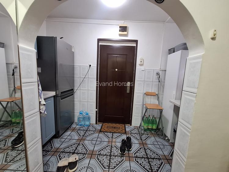 Apartament cu 2 camere renovat, mobilat si utilat - etaj 1-zona Blascovici - 12