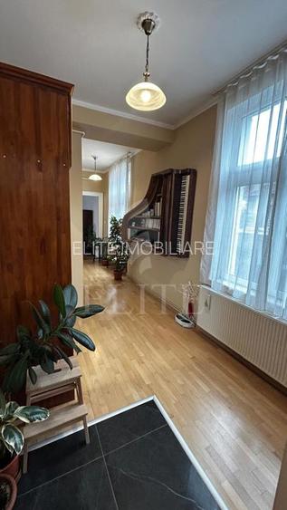 Apartament 2 camere în zona Facultatea de Litere - 11