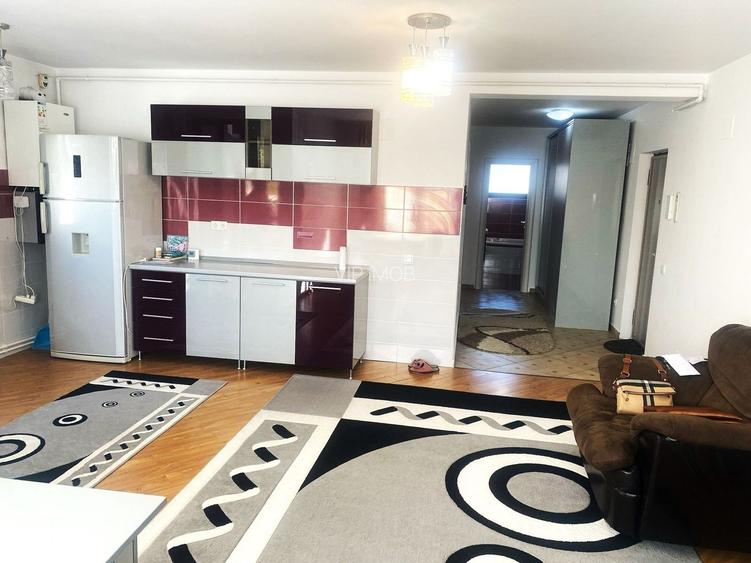 Apartament 3 camere Tractorul - 3