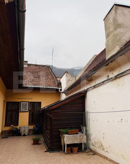 Garsonieră spațioasă, tip duplex, în centrul istoric al Brașovului - 13