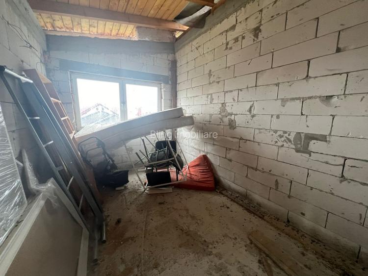 Casa individuala, pe 2 nivele, 110mp utili,500mp teren, zona Chinteni - 8