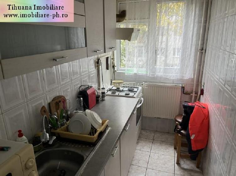 Apartament 3 camere de vanzare : Vest-(Aleea Stanisoarei), etajul 2, - 4