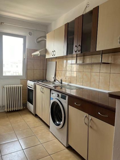 Persoana Fizică Inchiriez apartament 2c, Podu Roș, 8 min Palas, CT - 7
