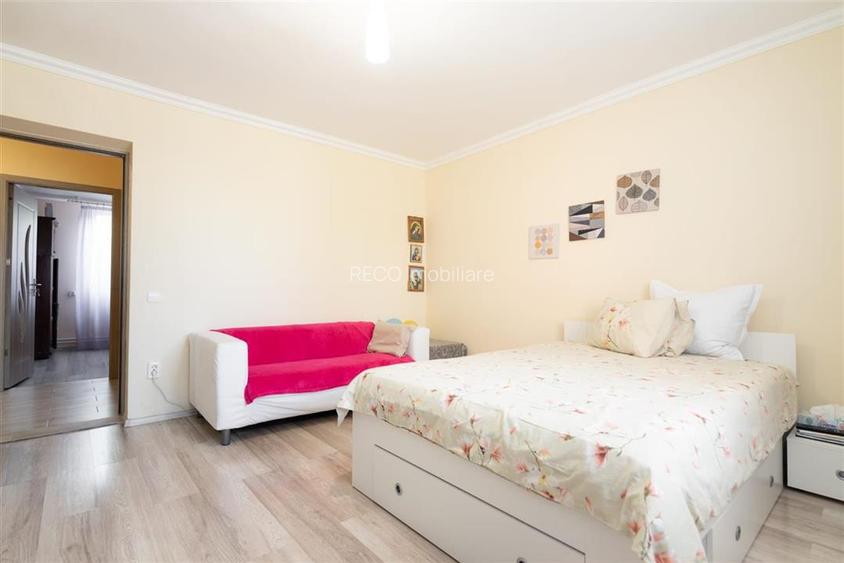 RECO Casa singur in curte, zona Centrala - 7