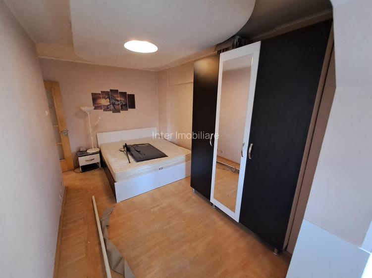 PACURARI MAOARA DE FOC 3 CAMERE DECOMANDAT ET.3 BLOC 1985  71 MP  COD 161977 - 11