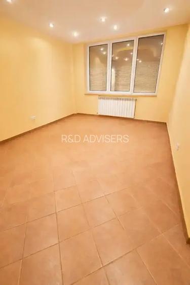 Apartament renovat  centrală proprie, aer condiționat, 8 minute metrou - 2