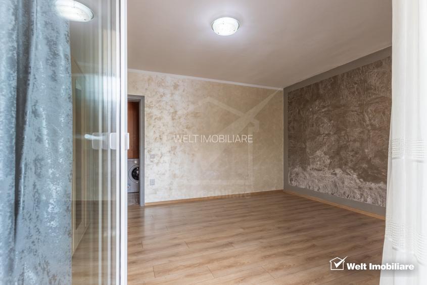 Apartament cu doua camere, decomandat, parcare inclusa,  Floresti, zona centrala - 19