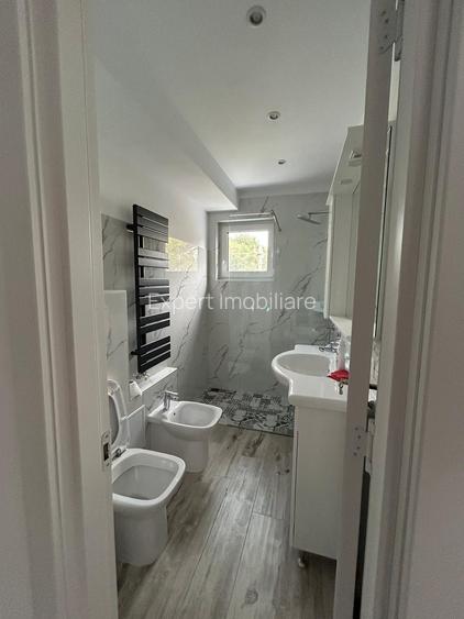 Apartament 3 camere, Precista - 2