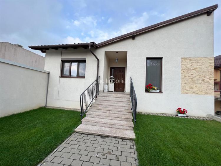 Birou la Casa 4 Camere 120 mp + Terasa 20 mp + Garaj 60 mp + curte 80mp - 12