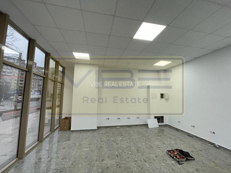 Spatiu la bulevard Nicolina - Rond vechi - 5