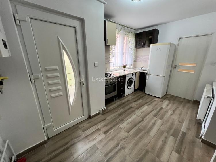 INCHIRIEZ ap.2 camere decomandat la casa,renovat, zona P ta Cluj - 7