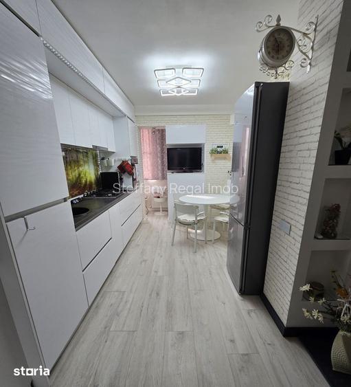 Apartament de vânzare 3 camere Crângasi - 2