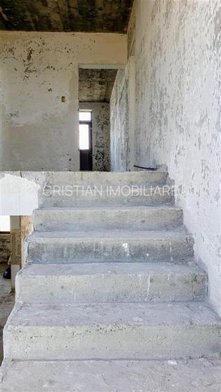Vila D+P+1 658mp construiti, teren 1630mp  Minerva - 5