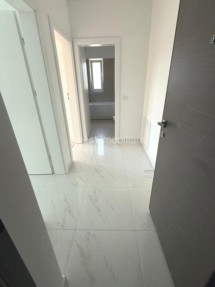 INTABULAT! 1 CAMERA BLOC NOU PACURARI KAUFLAND - 4