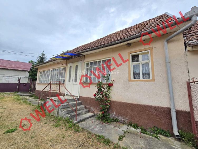 Casă familială de vânzare în Vâlcele! - 11