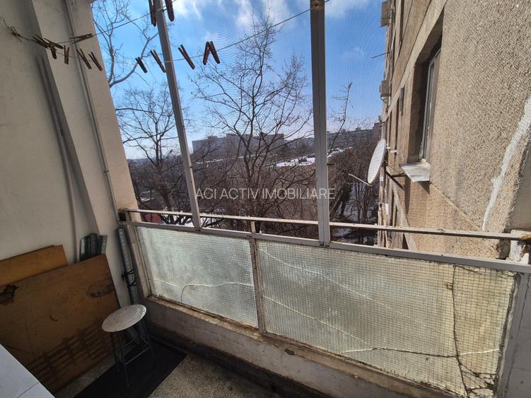 Drumul Taberei, vav liceul Eugen Lovinescu, 3 min metrou Raul Doamnei - 6