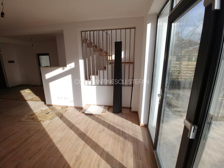 Casă cu 5 camere | 180 mp construiți | Teren 350 mp | Garaj & Mansardă - 3