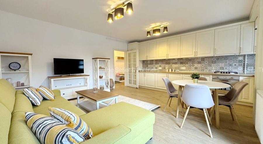 Suprafata Generoasa - 8