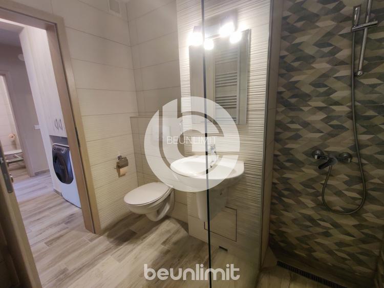 Apartament 3 camere decomandat, etaj 1, zona centrală - 13