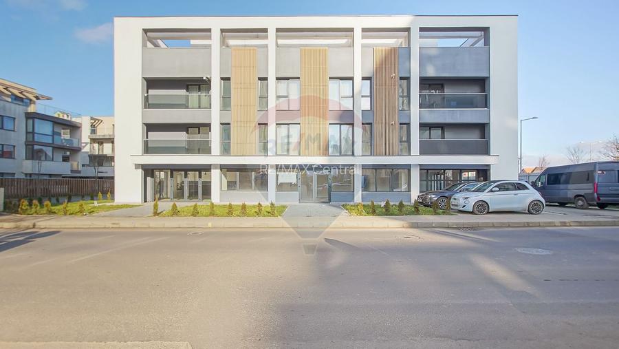 Garsoniera de închiriat, parcare subterana, etaj 1 | Zona Tractorul - 9